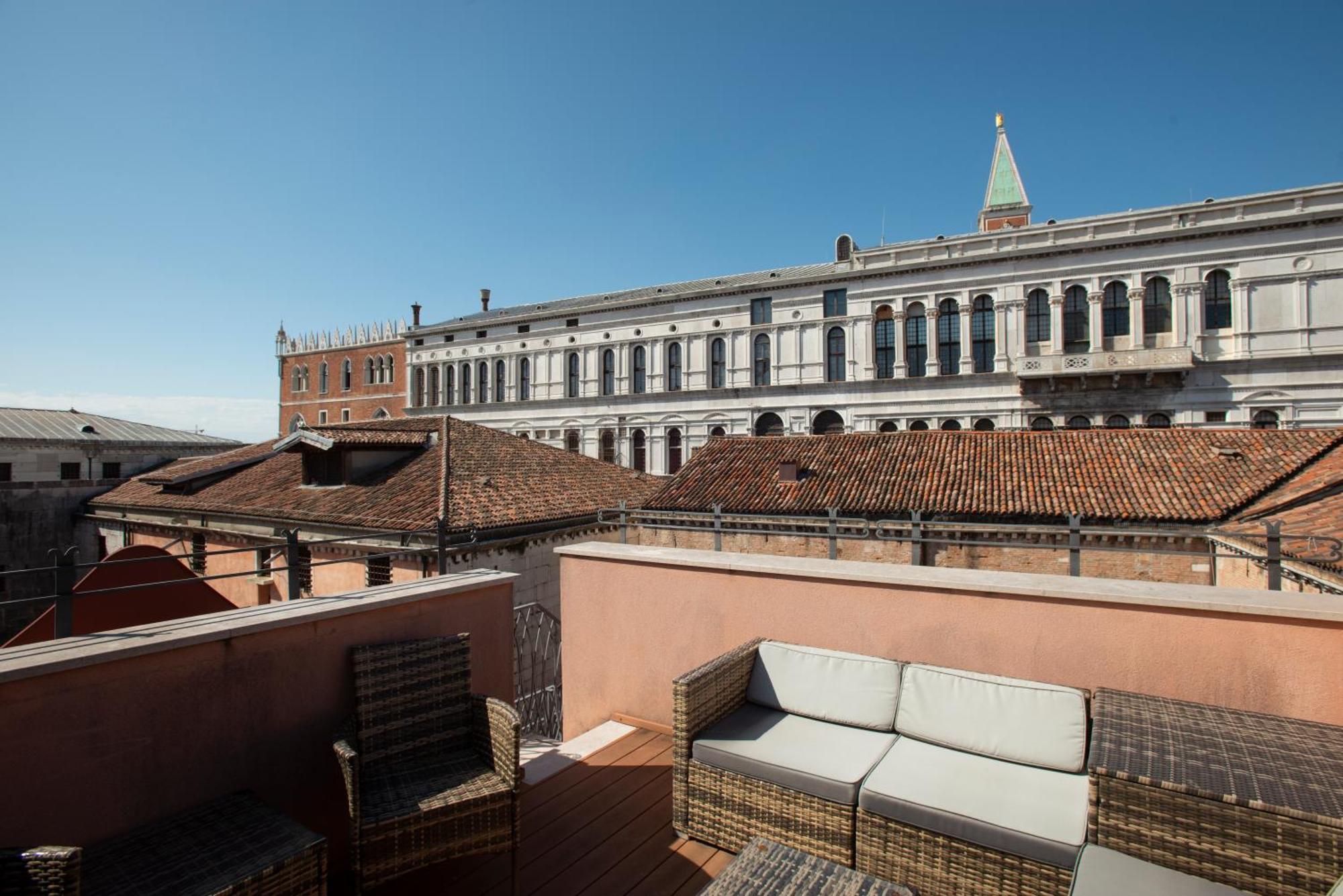 Ca' Dei Dogi Hotel เวนิส ภายนอก รูปภาพ